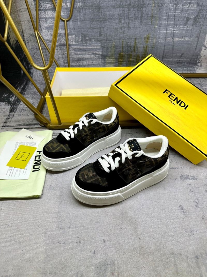 Fendi Low Shoes